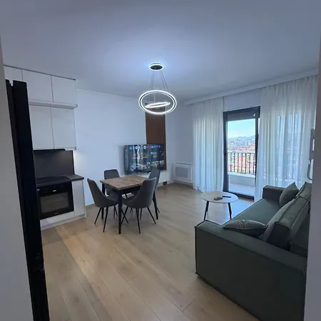 Apartment New Boulevard Comfort 2 *